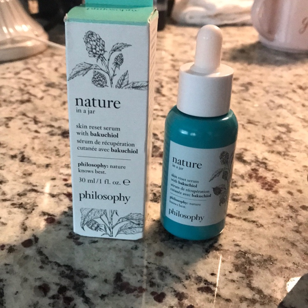 Philosophy Nature in a Jar skin reset serum